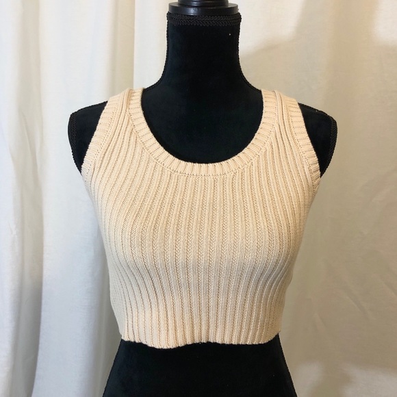 Tops - Forever 21 Blush Pink Crop Top